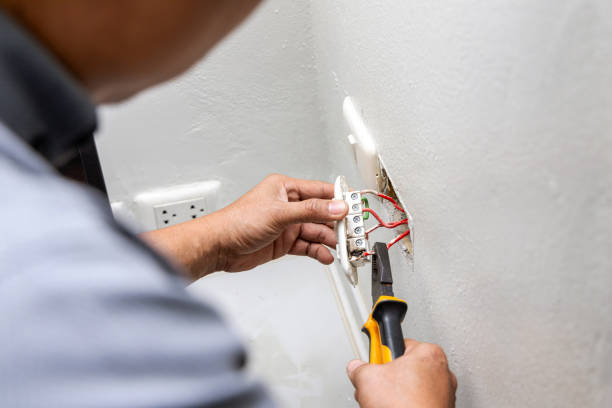 Best Electrical Outlet Repair  in New Berlin, IL