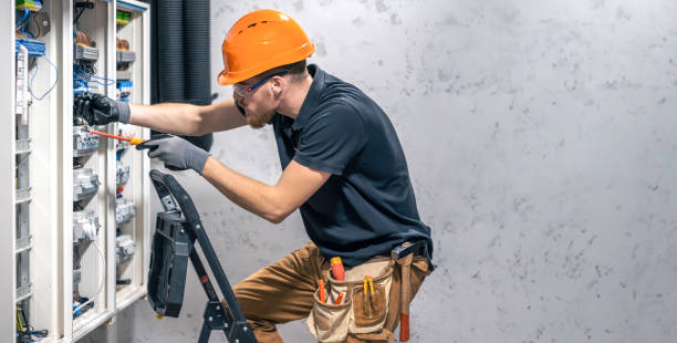 Best Commercial Electrician Services  in New Berlin, IL